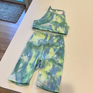 Carbon38 tie dye workout set (size small)